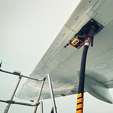 hose refueling airplane